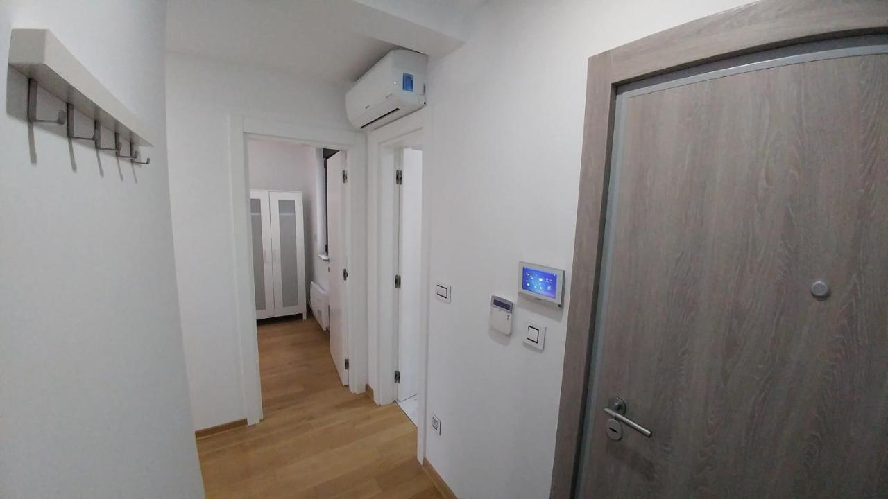 J&J Apartments Белград Екстер'єр фото